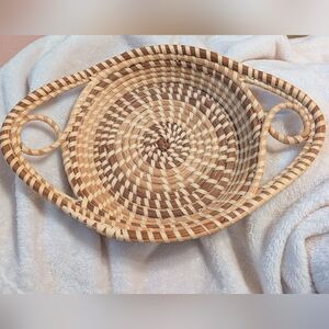 Charleston Sweetgrass basket with Love Knots